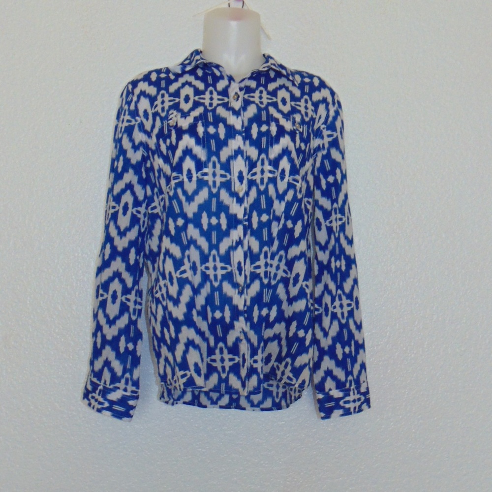 Chicos Long Sleeve Button Down Blouse (1)